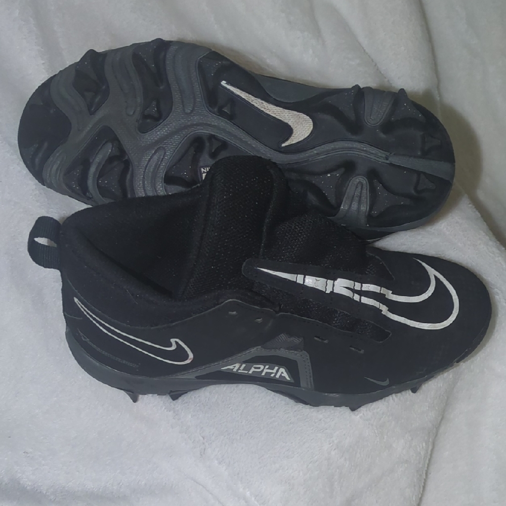Nike Alpha Black Athletic Shoes